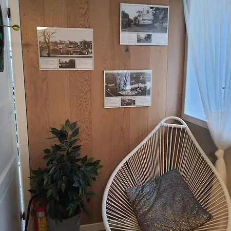 Nicolas 1 & Cozy 2 *