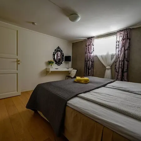 Apartmán Nicolas 1 & Cozy 2 *