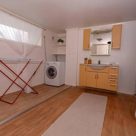 Nicolas 1 & Cozy 2 * Stavanger