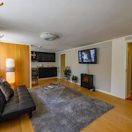 Nicolas 1 & Cozy 2 * Stavanger