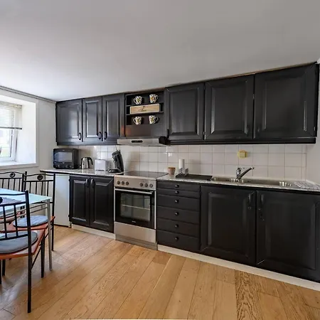 Nicolas 1 & Cozy 2 * Stavanger