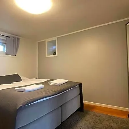 Nicolas 1 & Cozy 2 Apartamento *