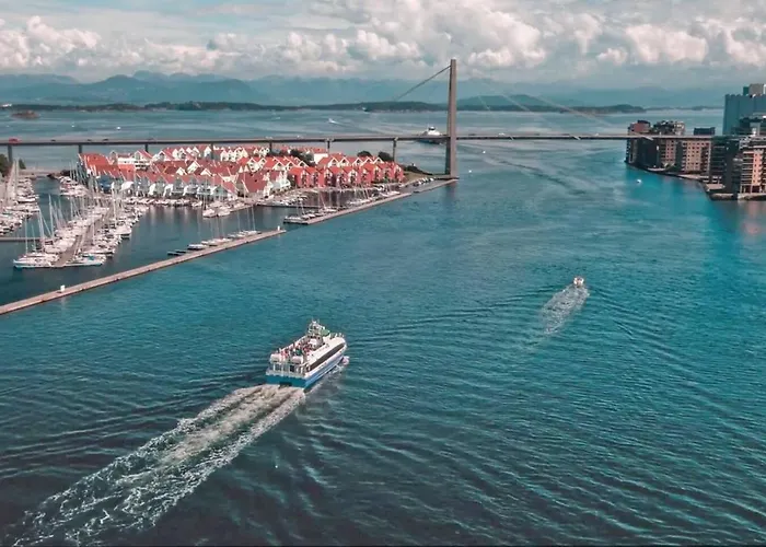 Nicolas 1 & Cozy 2 Daire *